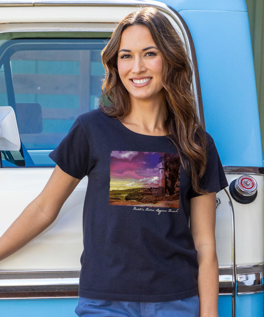 Victoria Beach Pirate Tower - Black Short Sleeve Scoop Neck T-Shirt