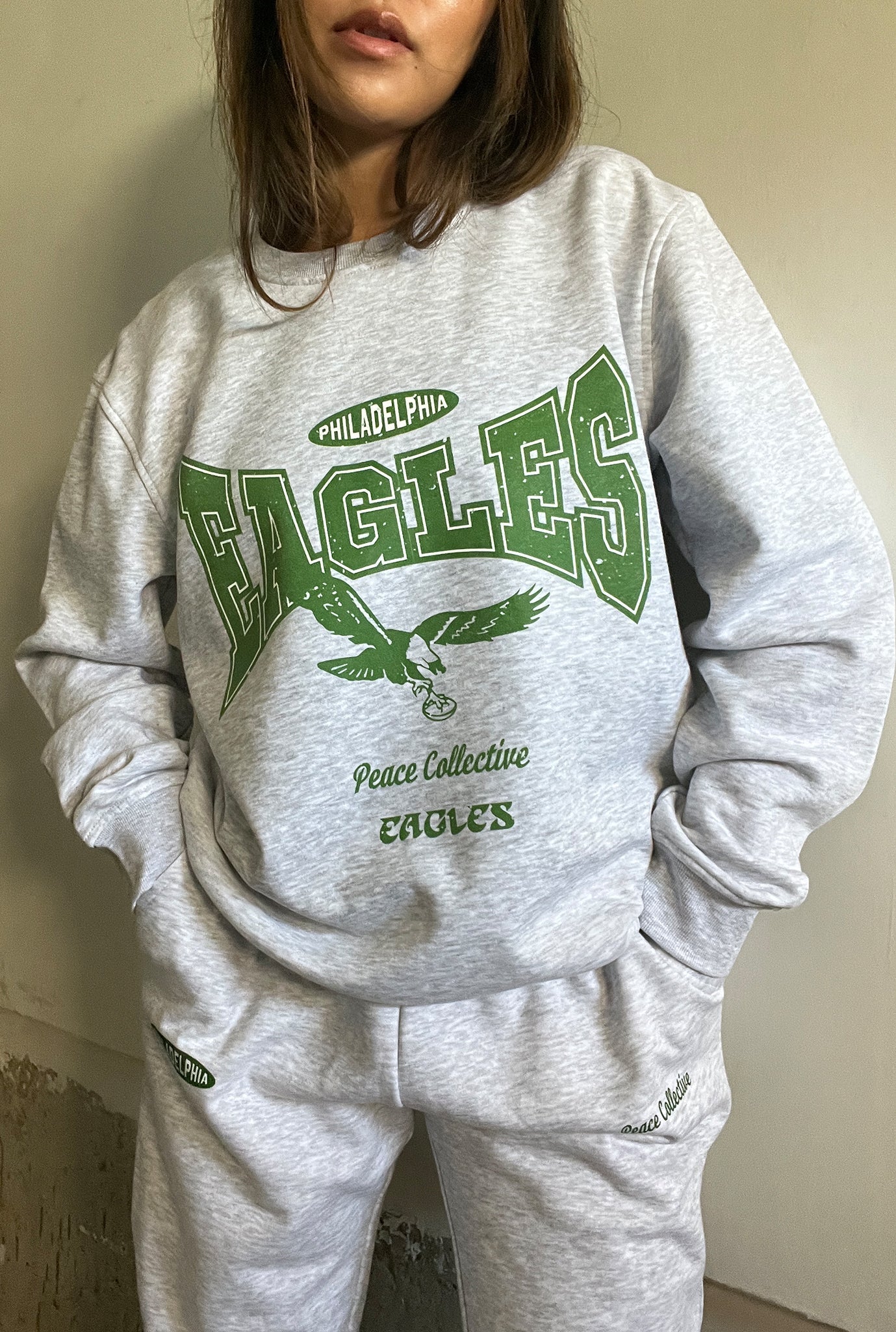 Philadelphia Eagles Washed Graphic Crewneck - Ash