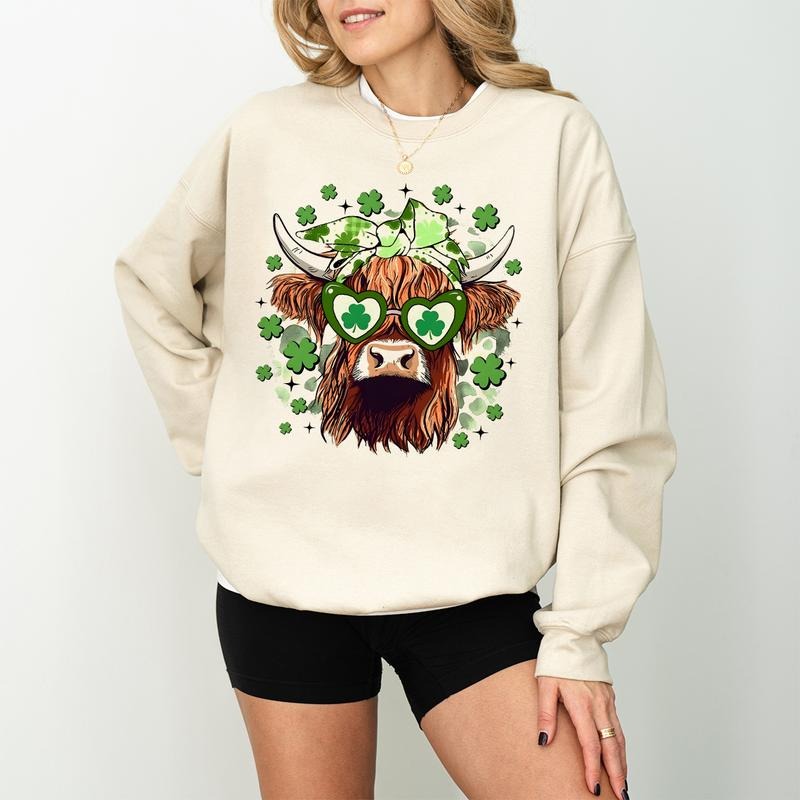 Highland Cow St Patrick Sweatshirt, Happy St Patricks Day T-Shirt, St Pattys Day Sweater, Shamrock Four Leaves Clover T-Shirt, St Patrick Day Tee Shirt, Cow Patrick Family Matching Tee, Farm Life Patrick Sweatshirt, Irish St Patrick Sweater