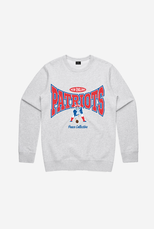 New England Patriots Washed Graphic Crewneck - Ash