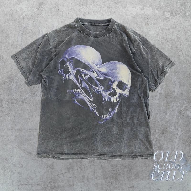 Screaming Skull Vintage 90s Graphic Shirt, Skeleton Y2k Goth Retro Tee, 2000s Emo Clothes, Nostalgia Melting Skull Streetwear Tee