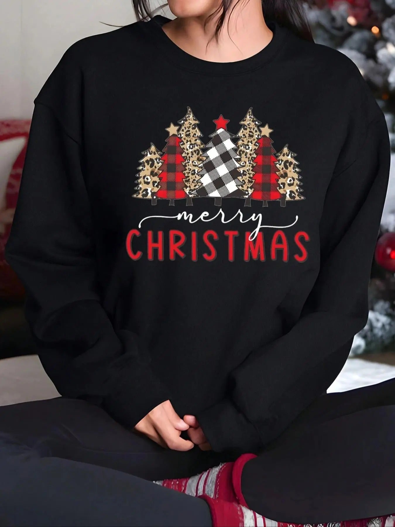 Women'WB shield Christmas Tree & Letter Print Drop Shoulder TNF Lined Sweatshirt, Casual Long Sleeve Round Neck Pullover for Daily Wear, Ladies Fall & Winter TNF