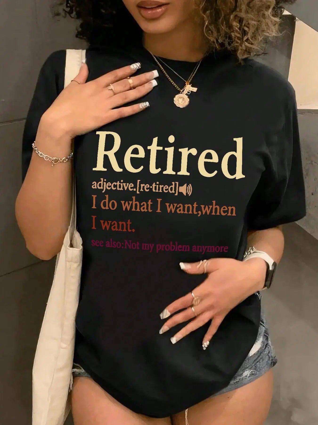 Women's "Retired" Letter Print Round Neck Tee, Casual Crew Neck Short Sleeve T-shirt for Daily Holiday Vacation Outdoor Wear, Ladies Clothes for All Seasons